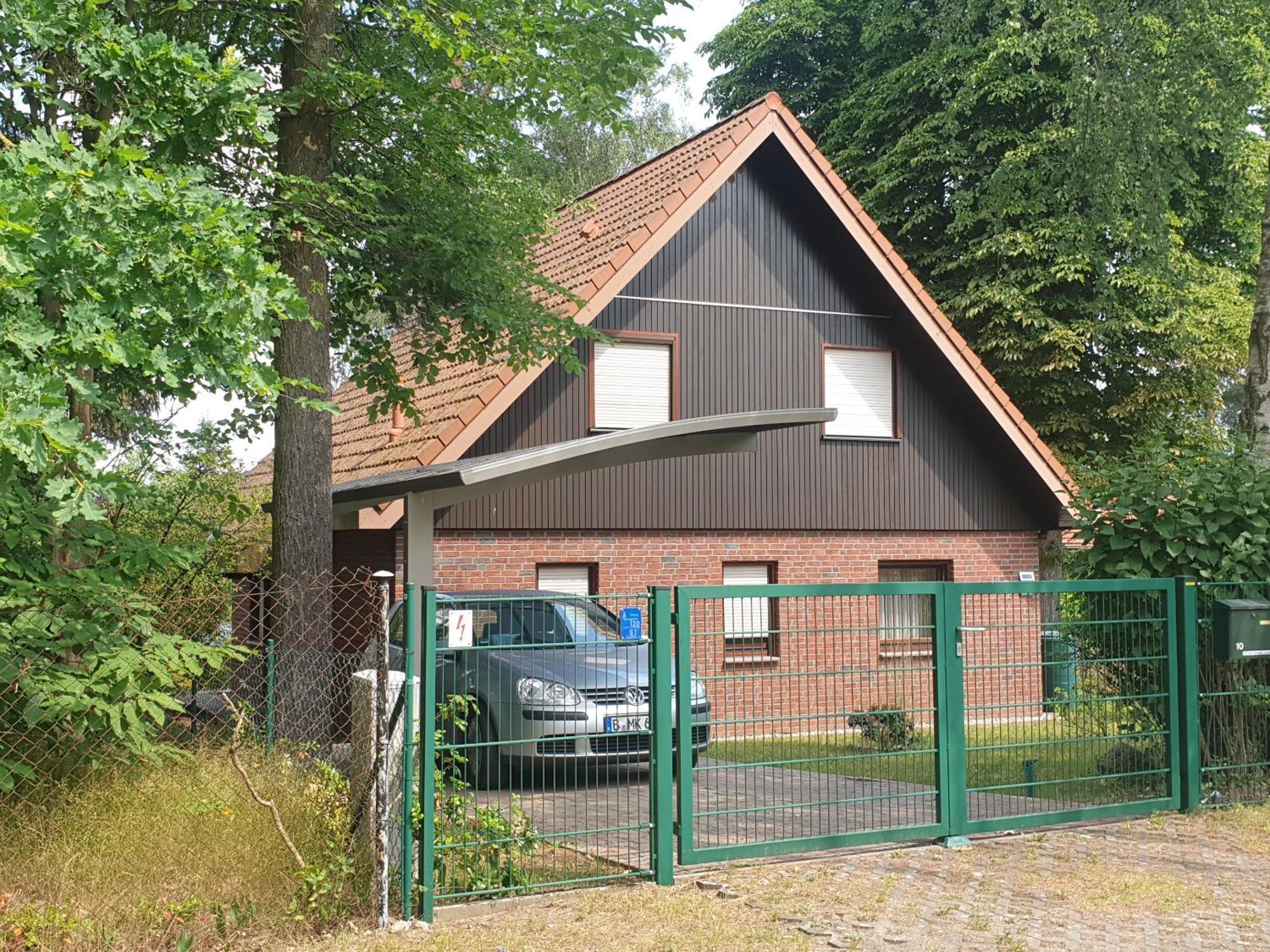 Apartment Martha - Ferienhaus, 3 Schlafzimmer, 2 Bis 8 Personen, S-bahn Nach Berlin, Strausseenaehe, Ruhige Lage