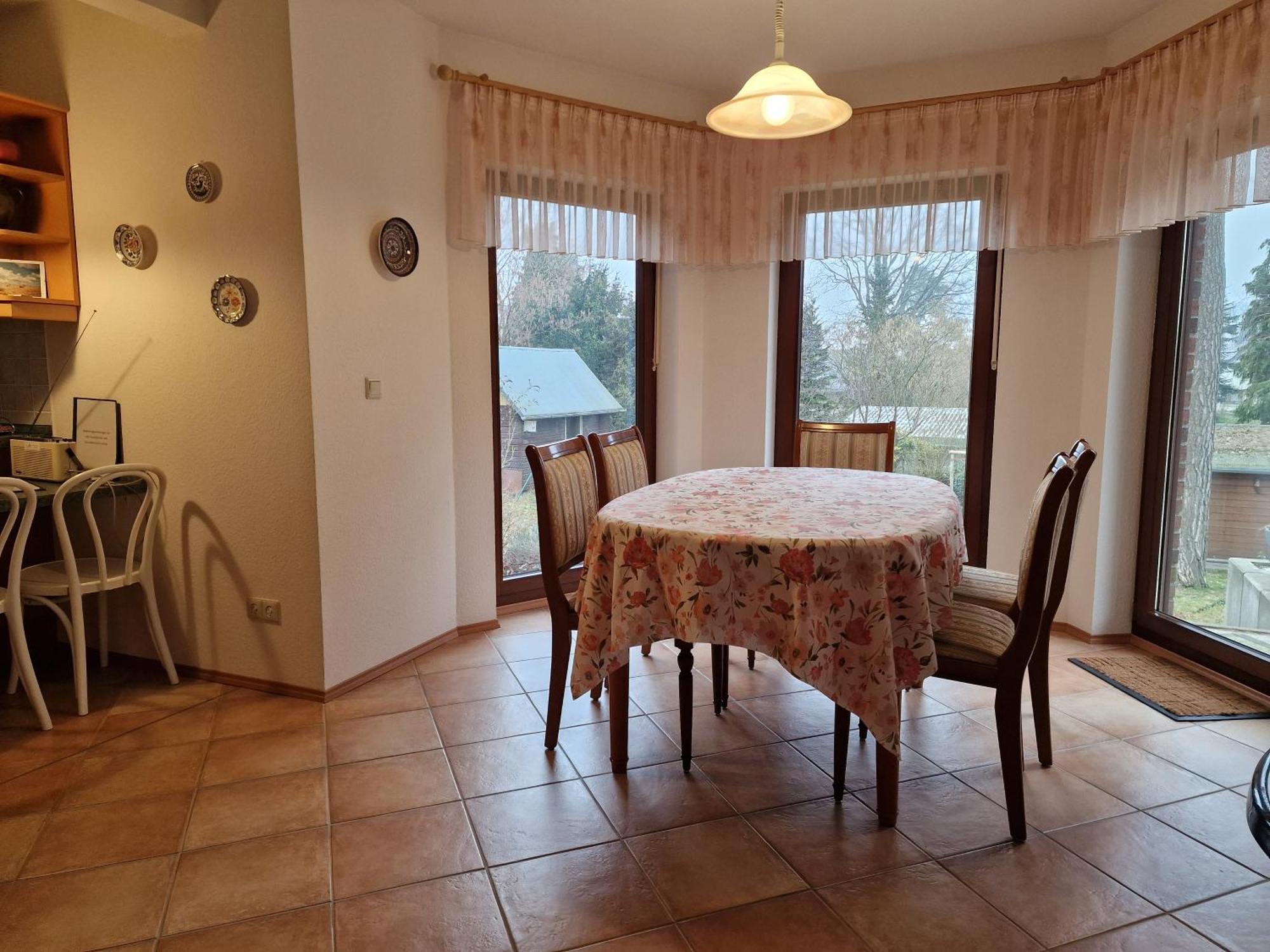Martha - Ferienhaus, 3 Schlafzimmer, 2 Bis 8 Personen, S-bahn Nach Berlin, Strausseenaehe, Ruhige Lage Apartament *